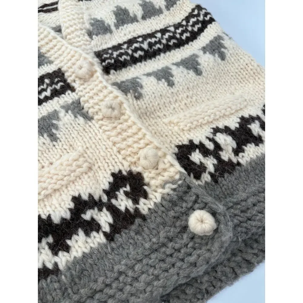 90s VTG Chunky Wool Cardigan Vest Large XL Hand Knit Cottagecore Romania Unisex